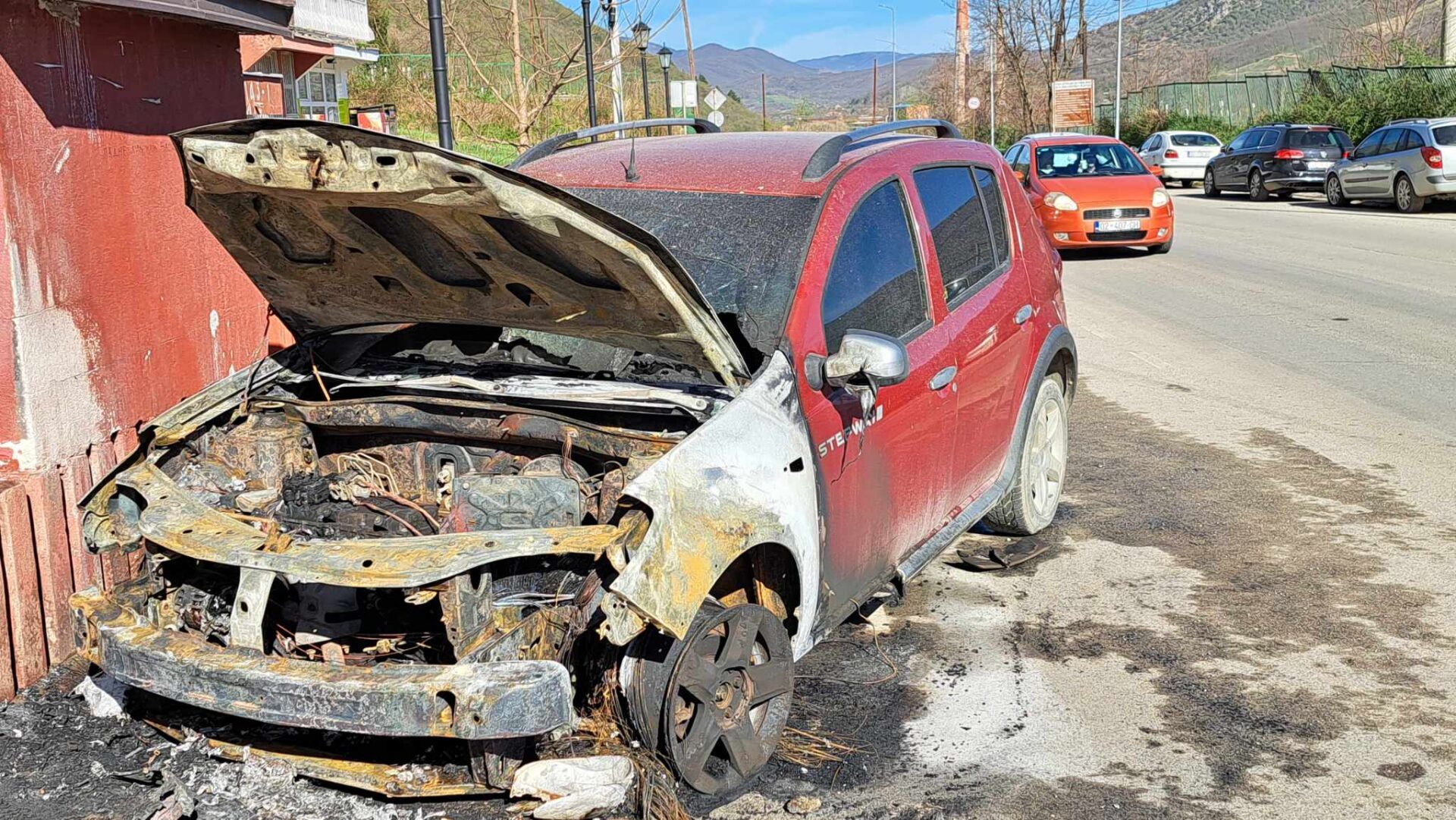Strasti se ne smiruju, nova paljevina automobila na Kosovu