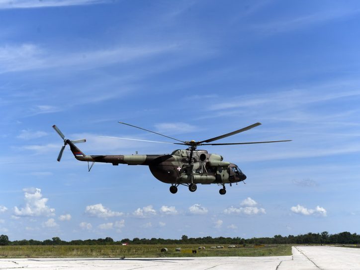Nereća na vojnoj vežbi, pri skoku iz helikoptera.