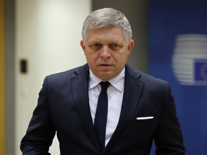 Robert Fico: Premijer Slovačke teško je ranjen 15. maja
