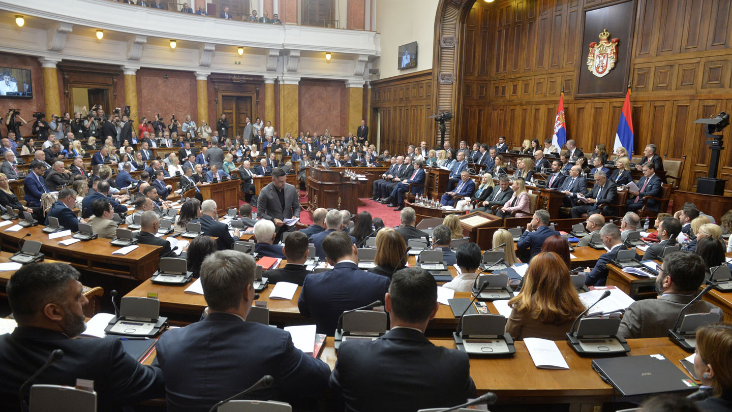 Vučević podneo ekspoze pred poslanicima u parlamentu