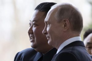 Lideri Rusije i Severne Koreje: Putin i Kim Džong Un