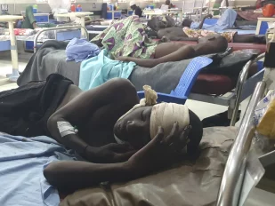 Povređeni u bombaškim napadima u gradu Gvoza u Nigeriji