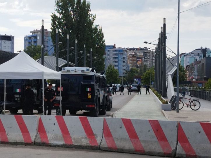 Most u Kosovskoj Mitrovici