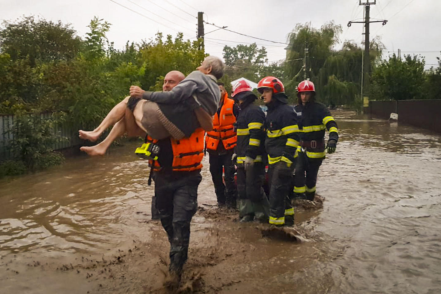 Spasilačke službe na terenu u Rumuniji