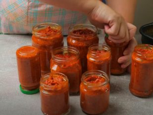 Specijalitet balkanske kuhinje: ajvar