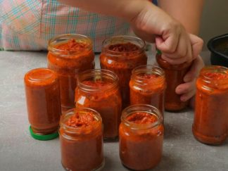 Specijalitet balkanske kuhinje: ajvar