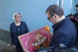 Nova ekonomija: Šta je Vučić dobio na poklon u 2025. godini?