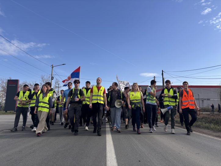 Studenti na putu ka Novom Sadu