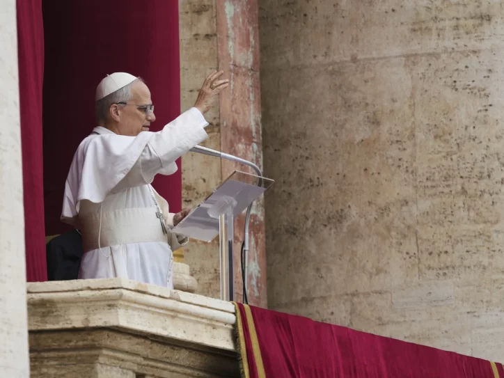 Prvo nedeljno obraćanje novog pape