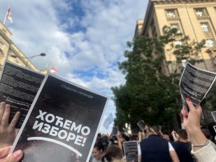 Protest Hoćemo izbore
