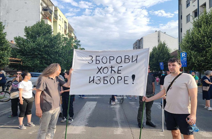 Blokada rasrksnica u Novom Sadu