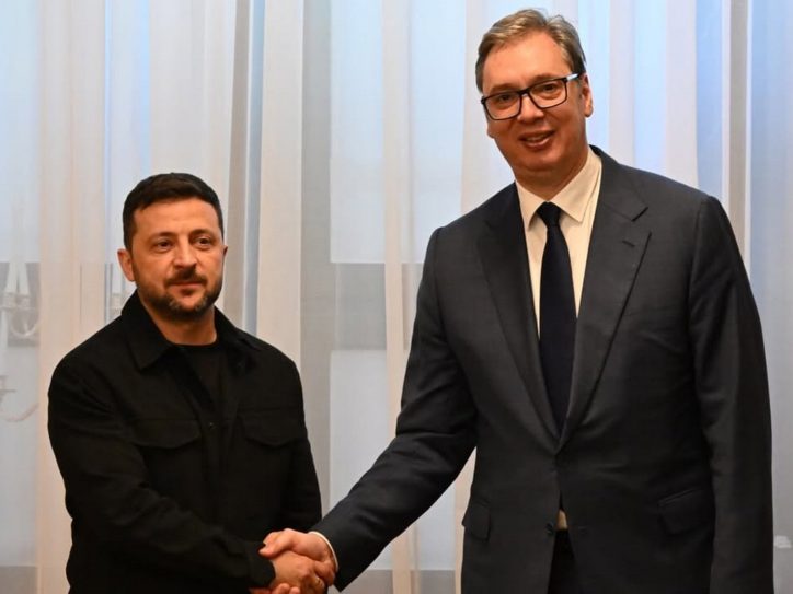 Vučić i Zelenski, rukovanje