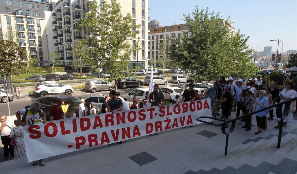 Stefanu Tomiću određen je kućni pritvor
