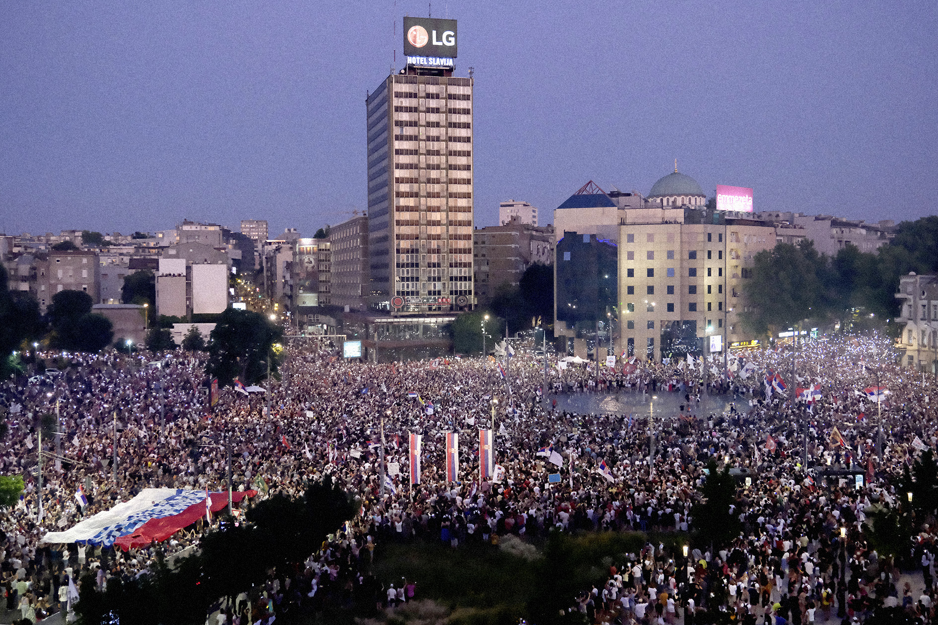 NIKO NIJE UMORAN: Vidovdanski protest