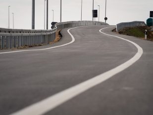 JP Putevi Srbije zaustavili saobraćaj na putu od Prijepolja do Užica, samo alternativno