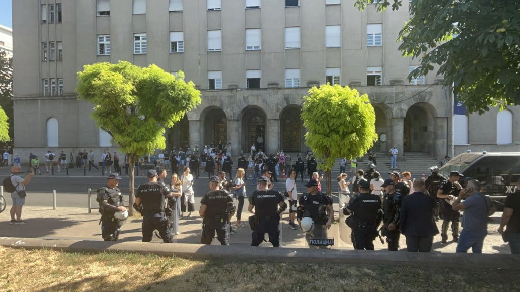 Blokade ulica širom Srbije