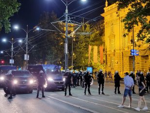 Zastraživanje, hapšenje, nasilje: Žandarmerija intervenisala na više lokacija u Beogradu