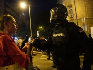 Intervencije policije širom Beograda: Represija će samo rasti