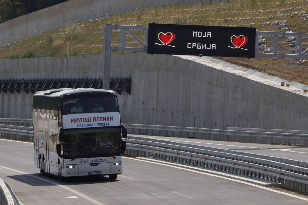 Na autoputu Miloš Veliki počinju dežurstva lekara