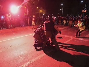 Neredi na ulicama Beograda po završetku protesta