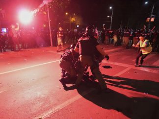 Neredi na ulicama Beograda po završetku protesta 