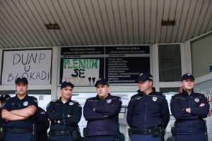 Policija pred DUNP