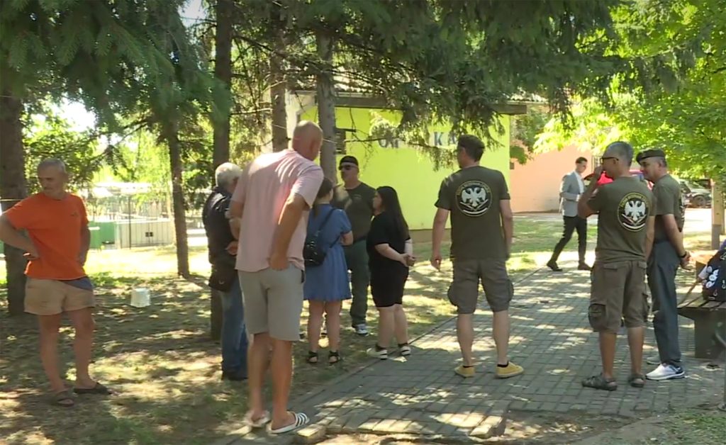 Bački Petrovac: SNS aktivisti prekinuli izložbu