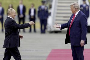 Sudbina rata, ali i budući geopolitički poredak Istočne Evrope, oblikuju se iza zatvorenih vrata u dogovorima Vašingtona i Moskve – bez prisustva Ukrajine i suštinski bez učešća Evropske unije.