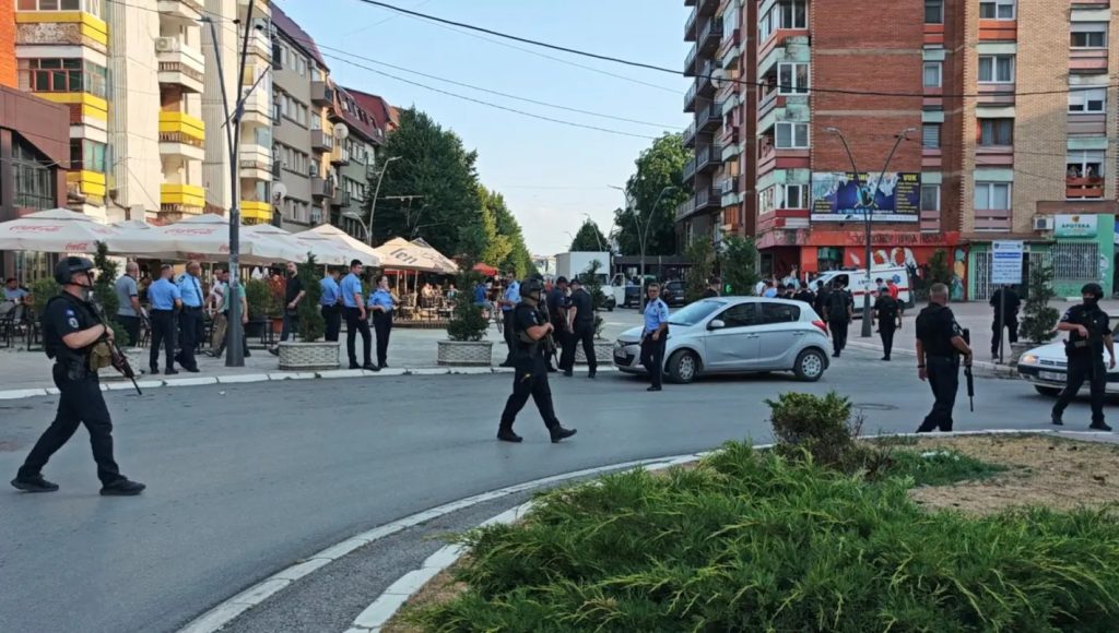 Prisustvo specijalne jedinice KP tokom Mitrovačkih dana i svirke na alternativnoj bini Mitrovica International Jazz Days u Severnoj Mitrovici, a koji se inače održava u Južnoj Mitrovici