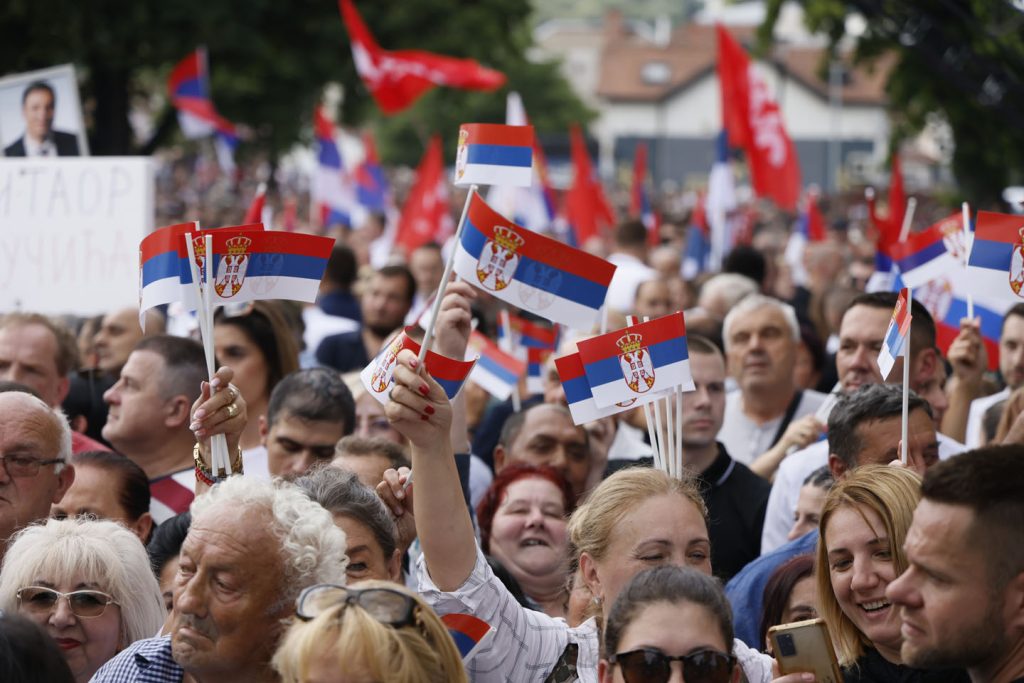 Neki od ranijih skupova naprednjaka: Miting u Valjevu 2024.