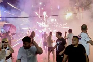 Sukobi u Vrbasu: Pirotehnikom na građane