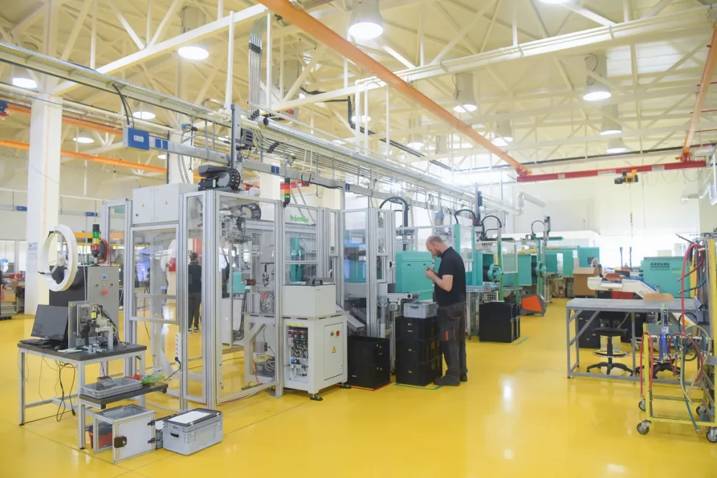 Fabrika Gruner u Vlasotincu: Oko 70 radnika ostaje bez posla