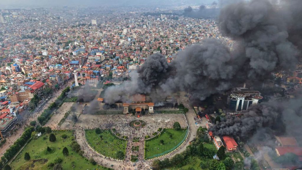 Dani haosa u Nepalu