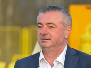 Dušan Bajatović