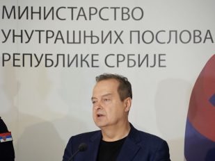 Ministar unutrašnjih poslova Ivica Dačić