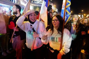 Doček studenata iz Novog Pazara u Beogradu.