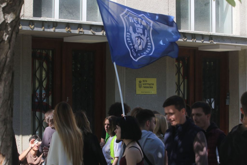 Protest ispred Pete beogradske gimnazije