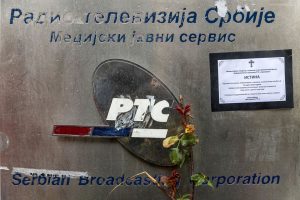 Da li 73 ili 90 miliona: Koliko je RTS zaista dao novca režimskim tabloidima za reklame