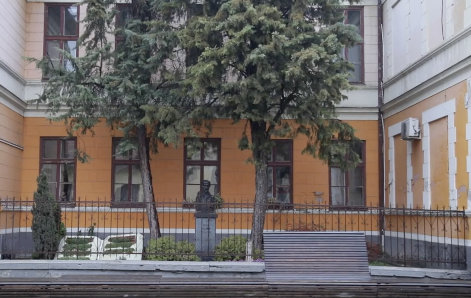 Gimnazija u Pančevu