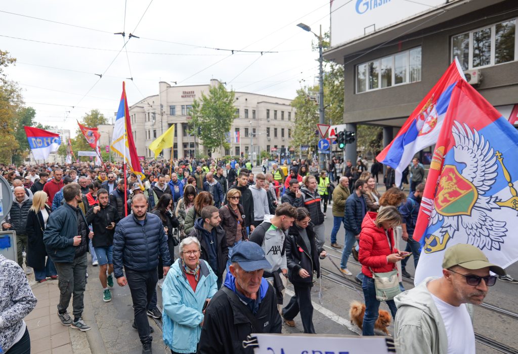 U znak podrške kolegama sa Univerziteta u Prištini sa sedištem u Kosovskoj Mitrovici i Srbima sa Kosova, studenti u blokadi organizuju skup u Beogradu.