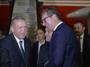 Aleksandar Vučić dočekuje u Beogradu predsednika Turske Tajipa Redžepa Erdogana