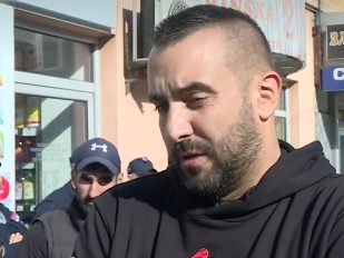 Posle zahteva da se ispita odgovornost za požar na deponiji Duboko, užički aktivista Bogdan Radojičić postao je meta inspekcija i kampanje zastrašivanja.