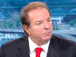 Onima koji „danas prete ‘lustracijom’“ i koji se „bave spiskovima, pretnjama i neistinama“, biznismen Bogoljub Karić je poručio da bi trebalo da izađu „sa ozbiljnim programom i rešenjima“.