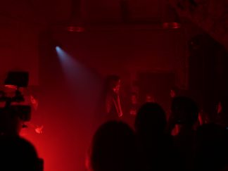 Cilj kampanje „Dok nas smrt ne rastavi“ Autonomnog ženskog centra je da upozori da femicid nije iznenadna tragedija, već poslednji čin dugotrajnog nasilja koje je okolina mogla da prepozna.