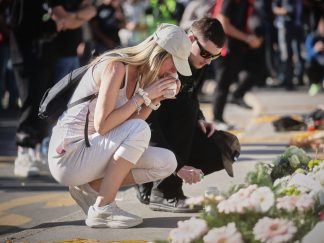U Novom Sadu je održana ogromna komemoracija za žrtve nadstrešnice, dirljiva i neophodna. Fiksacija na tačan broj ljudi tu je potpuno promašena jer ovo više nije ta igra.