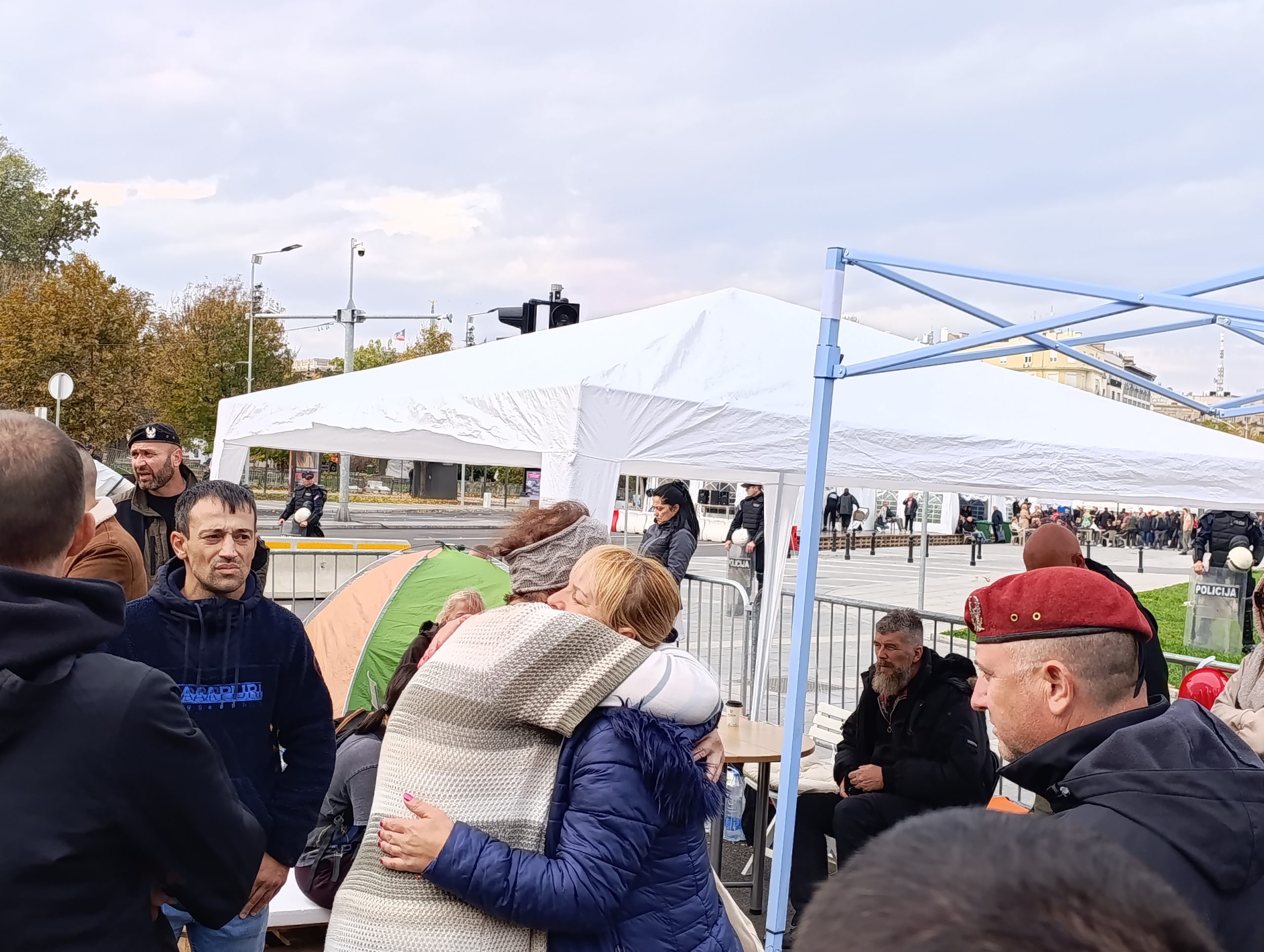 Dijana Hrka i ljudi koji je podržavaju