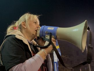 Iako u Srbiji trenutno čak troje ljudi štrajkuje glađu, stiče se utisak da su građani veoma indiferentni prema tom, najekstremnijem obliku mirnog protesta.