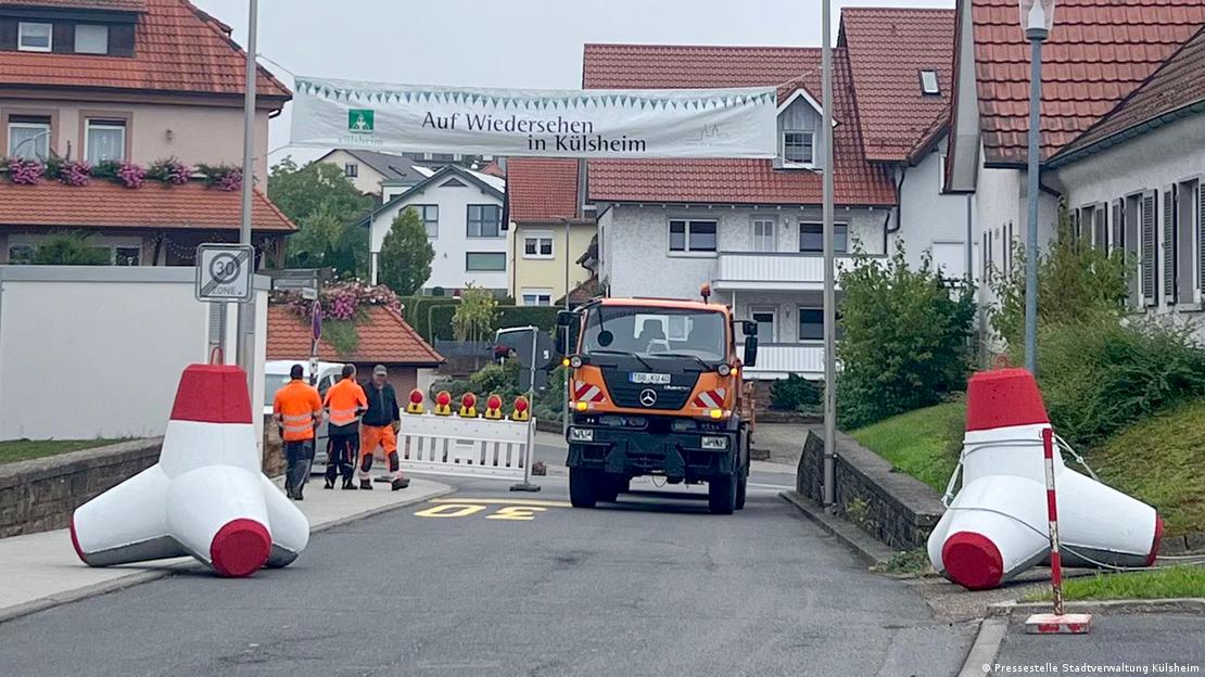 Poslednjih godina nemački božićni vašari dodali su u svoju „tradiciju“ i barijere koje treba da spreče kakvog teroristu ili ludaka da uleti u masu vozilom.
