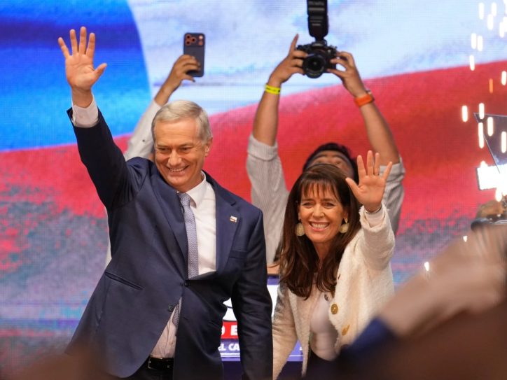 Hose Antonio Kas nikada nije tajio da je obožavalac Pinočea.