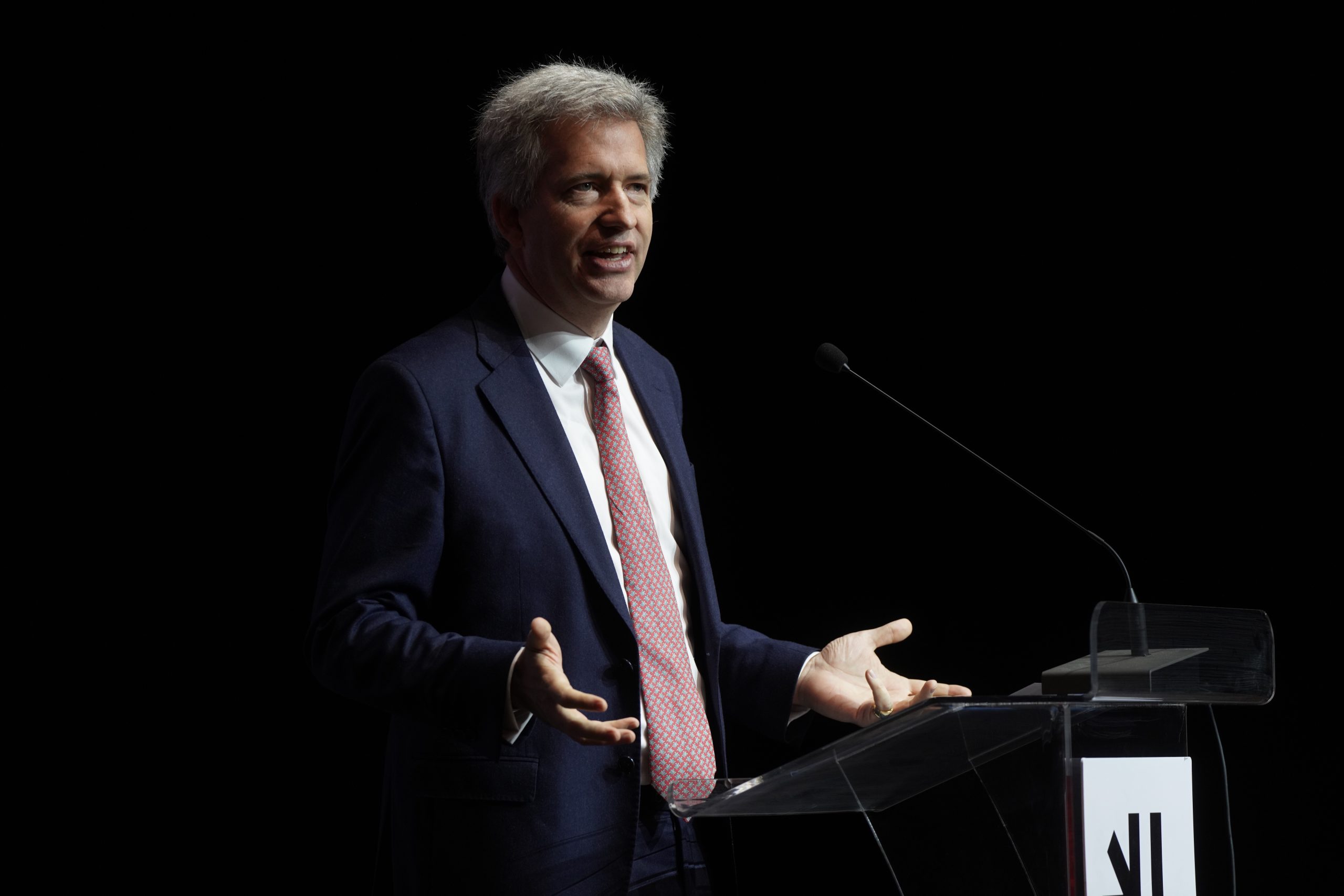 Ambasador Velike Britanije u Srbiji Ferguson